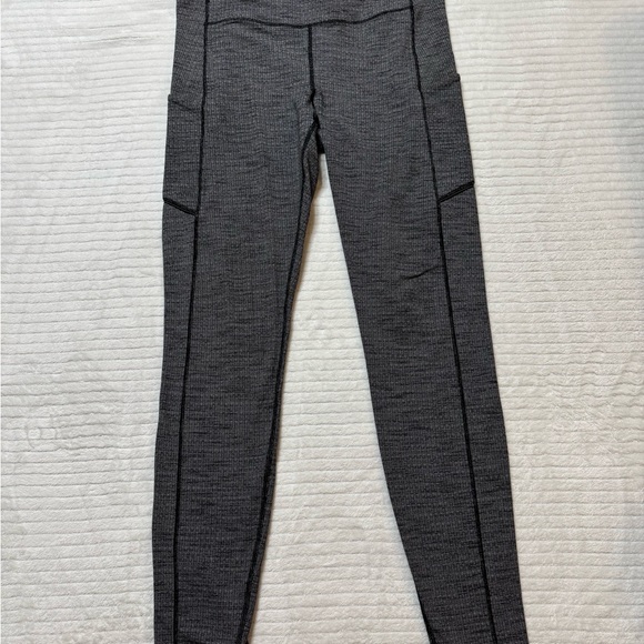 lululemon athletica Charcoal Leggings - Picture 4 of 4